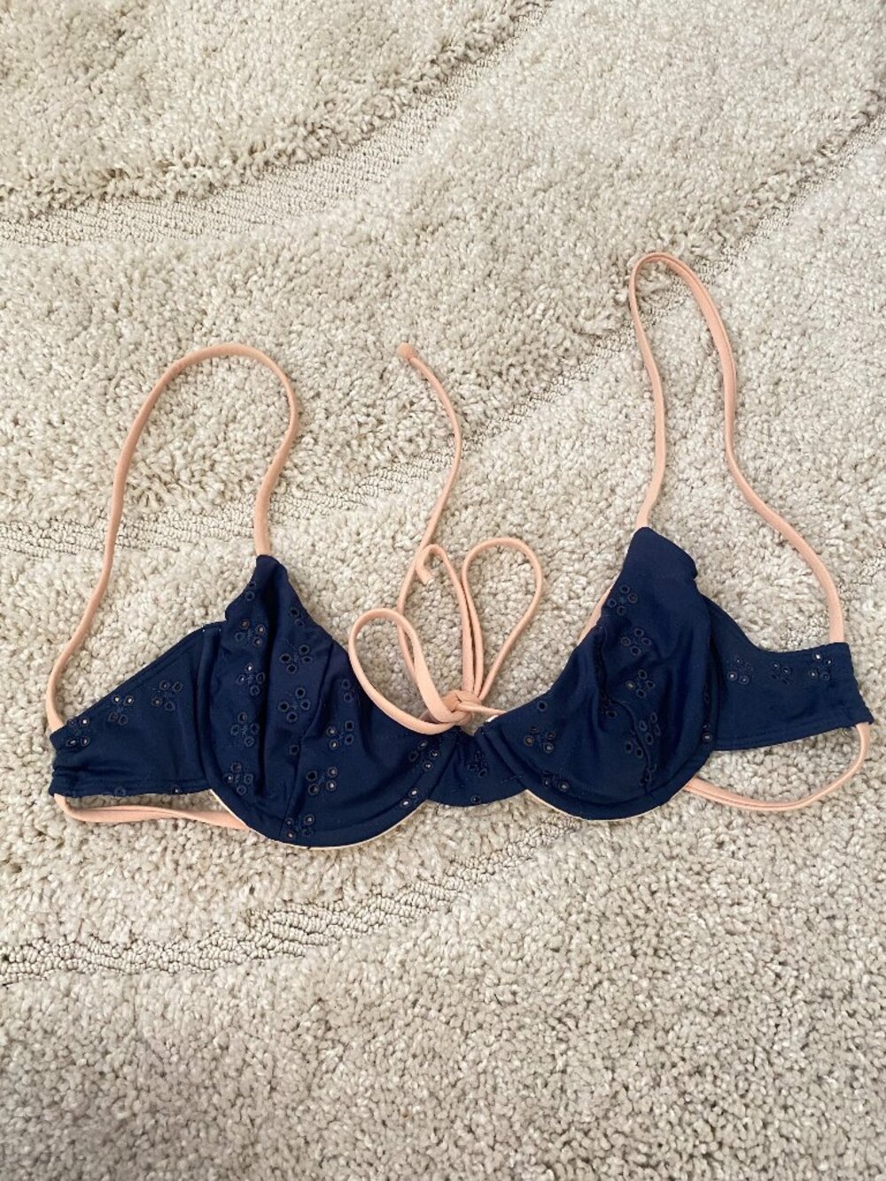 Lolli Eyelet Underwire Bikini Top in Navy Blue Size M